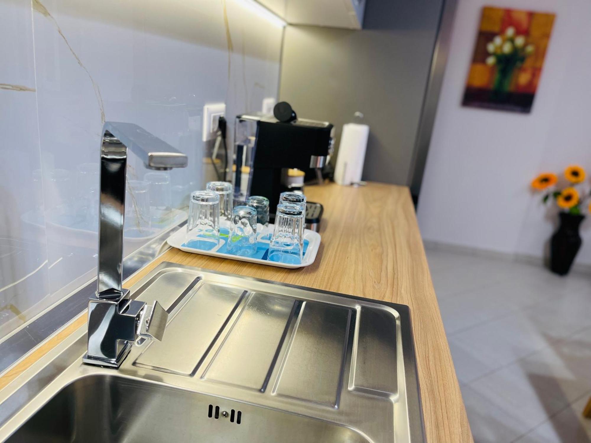 Albis Apartment 1 Тирана Екстериор снимка